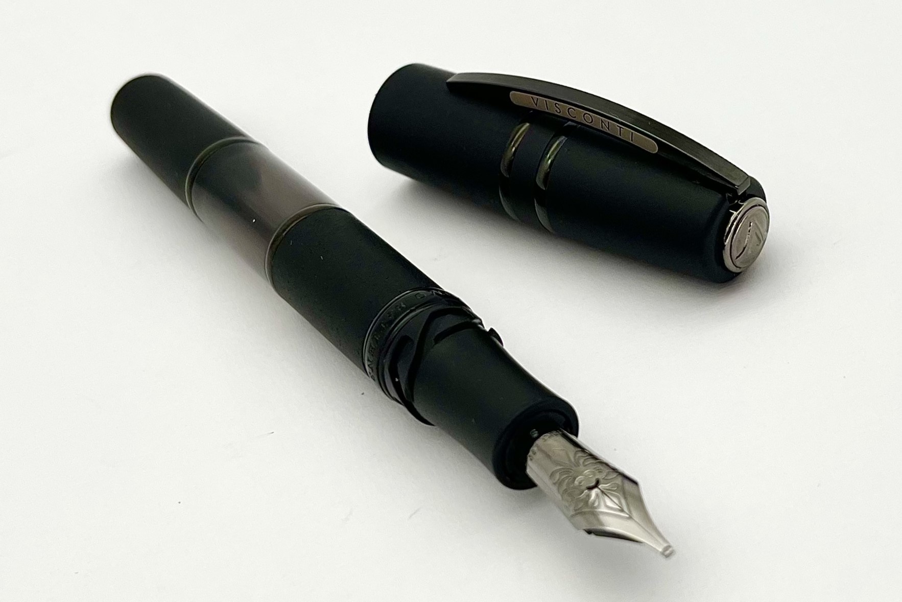 ViscontiHomoSapienDarkCrystalFountainPen18K_D